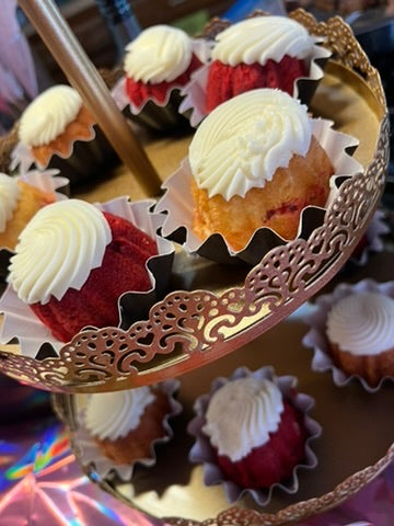 Mini Bundt Cakes 6ct